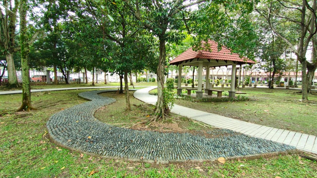 Cozzzzy Two Next To Axiata Arena, Bukit Jalil Apartment Kuala Lumpur Exterior photo